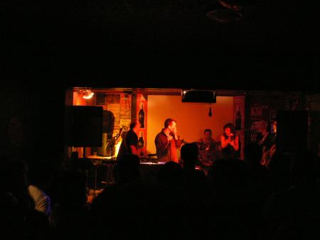 PINTE pub septembre 2006