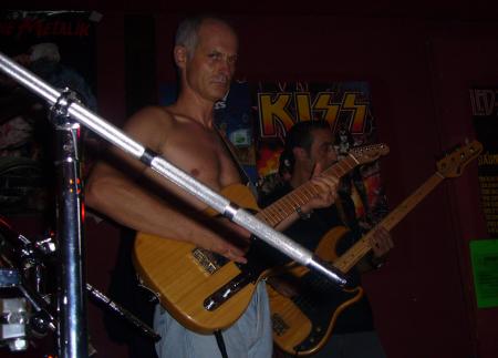 PINTE pub septembre 2006
