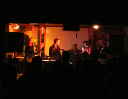 PINTE pub septembre 2006