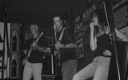 PINTE pub septembre 2006