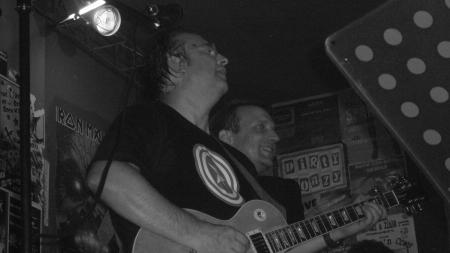 PINTE pub septembre 2006