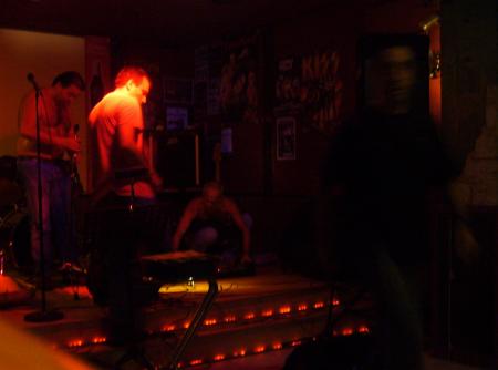 PINTE pub septembre 2006