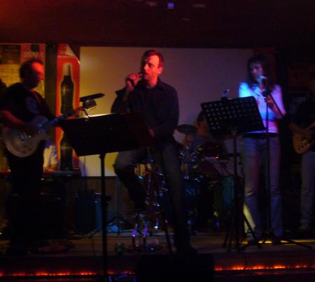 PINTE pub septembre 2006
